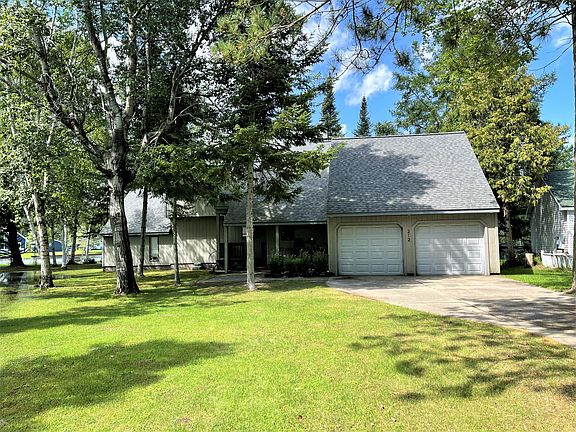 3rd image of 212 Atwood Dr
