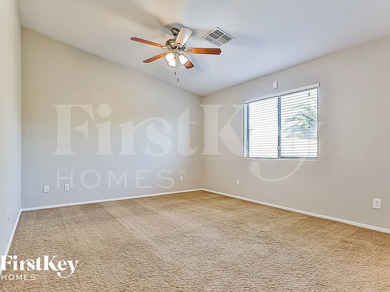 2794 W Mira Dr — Photo 8