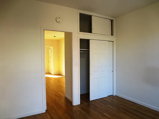 Rented by Waverly Realty Associates | media 10