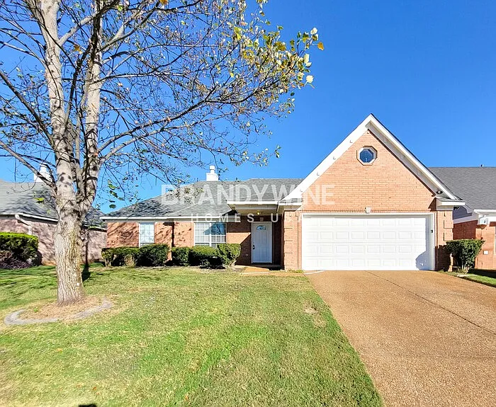 4890 Phipps Dr — Photo 1