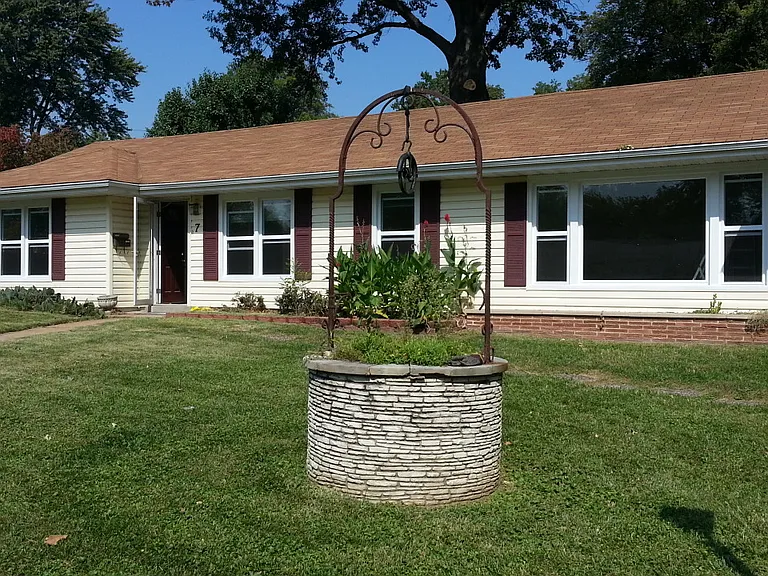 7 Orchard Dr — Photo 1