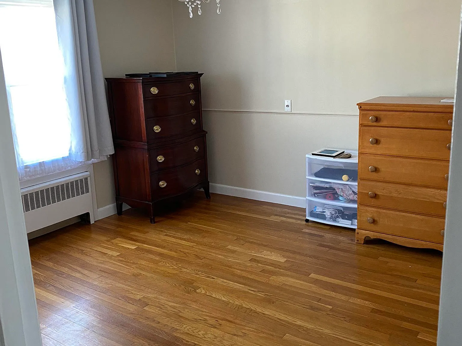 1 bed, 200 sqft, $975 — Photo 1
