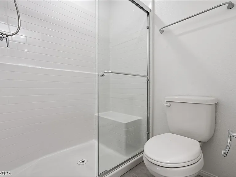 6126 Garden Oasis St — Photo 8