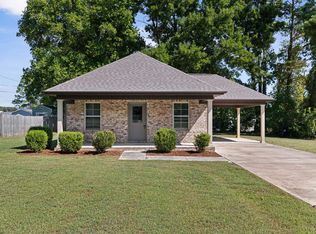 405 Glendale Ave, Muscle Shoals, AL 35661