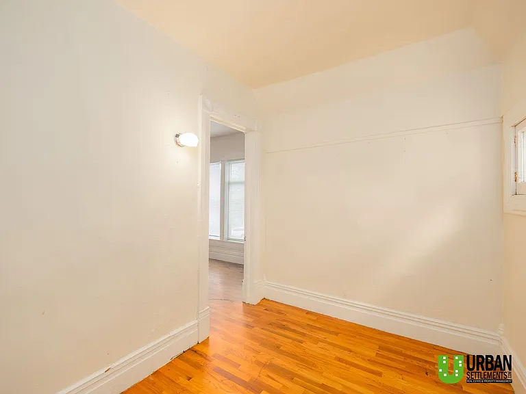 828 W Cleveland Ave — Photo 9