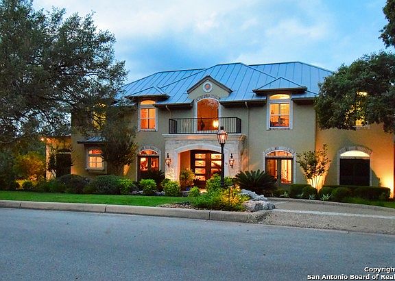 2nd image of 62 Eton Green Cir