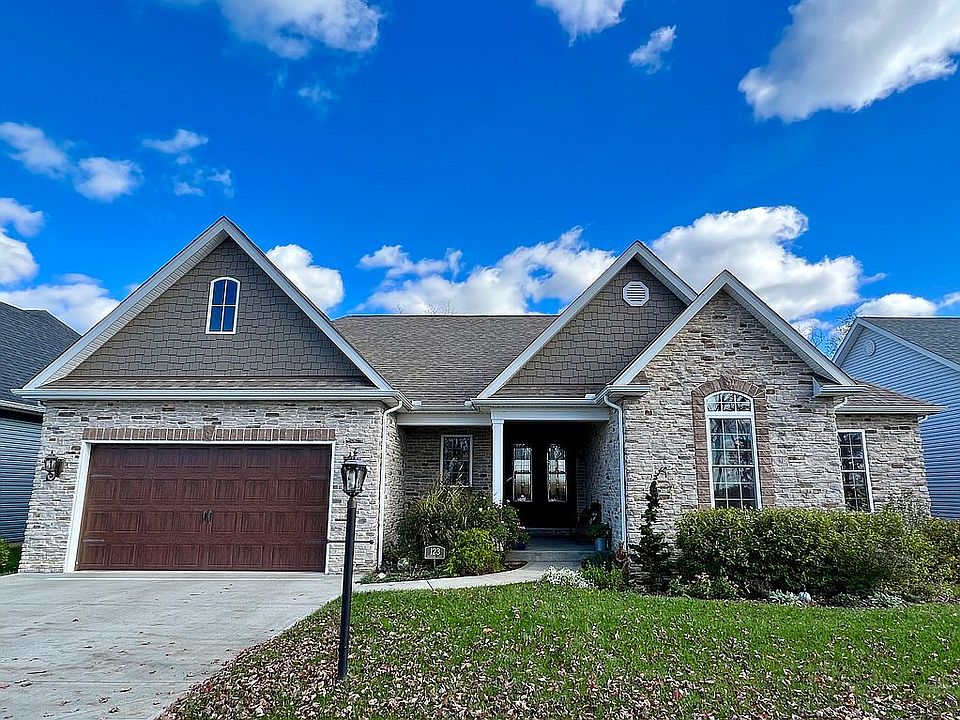 1st image of 123 Mountain Ln