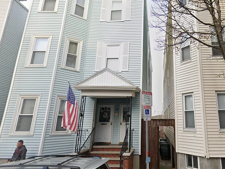 47 Middle St — Photo 12