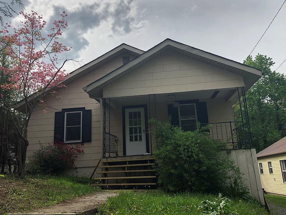 123 Williams St, Beckley, WV 25801 Zillow