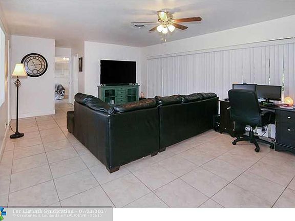 4th image of 2100 NE 62nd St