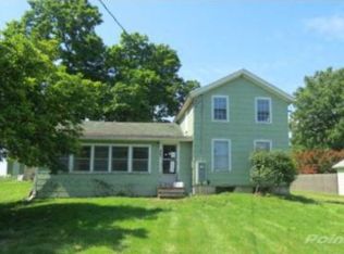 1270 Gravel Rd, Seneca Falls, NY 13148