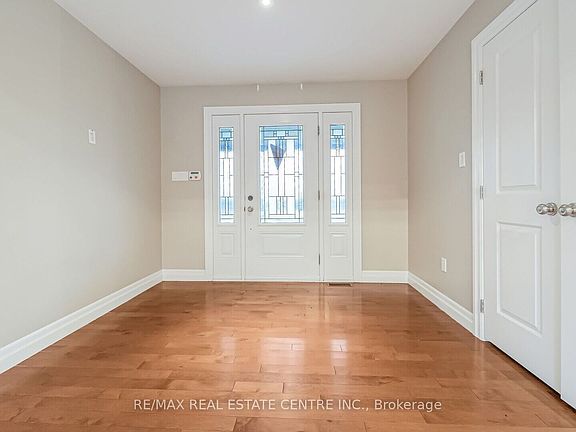 3rd image of 294288 8th Line