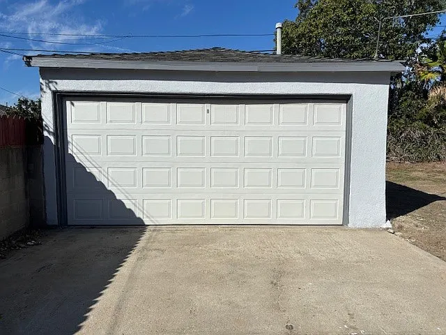 2229 N Valley St — Photo 3