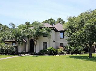 5602 Forest Cove Dr, Dickinson, TX 77539