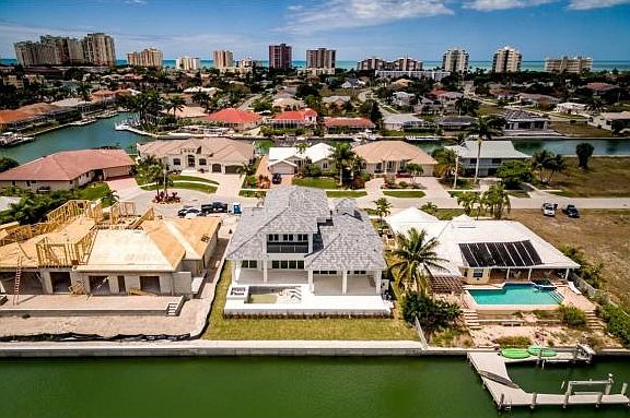 2nd image of 779 Orchid Ct