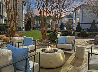 100 Village Circle Way APT 632, Durham, NC 27713