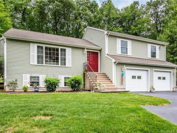 61 Wood Creek Road, Burlington, CT 06013