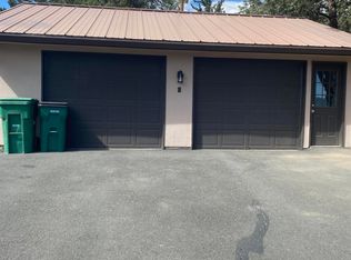 3213 Country Ln, Klamath Falls, OR 97603