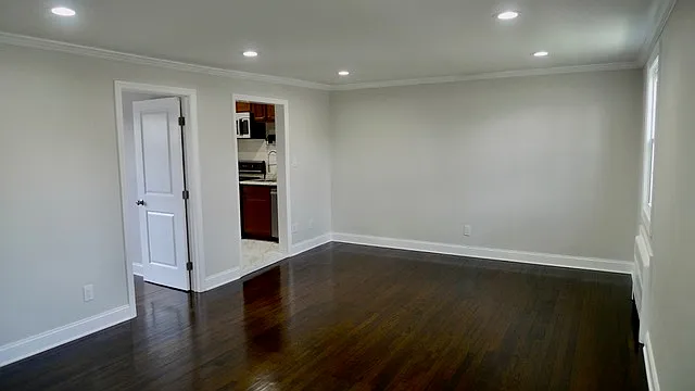 445 Morris Ave #A8 — Photo 9