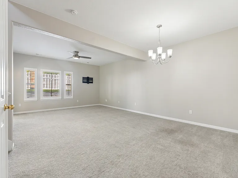 7168 S Kristilyn Ln — Photo 13