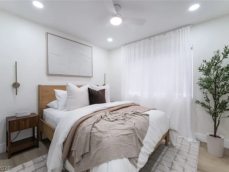 3138 Belvedere Dr — Photo 25