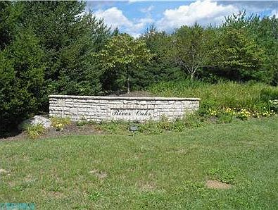 1st image of 433 Laurel Oak Ln