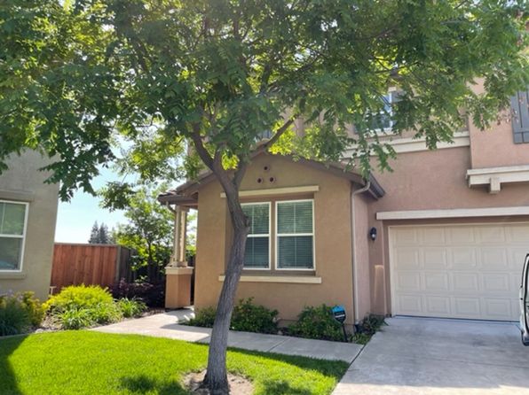3206 Ivy Rose Way
