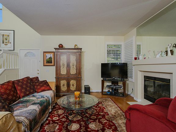 5th image of 11014 Creekbridge Pl