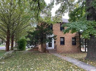 1349 S Glenwood Ave, Springfield, IL 62704