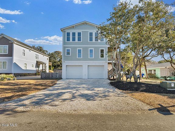 2nd image of 208 SE 78th Street