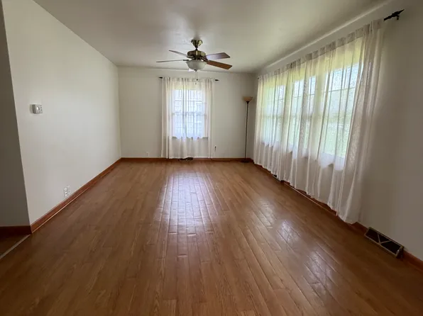 5069 E Wabash Ave, Terre Haute, IN 47803