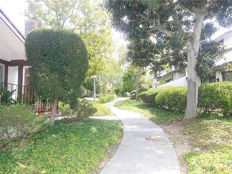 28116 Ridgepoint Ct — Photo 22