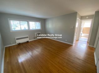 1822 Monroe St APT 1E, Evanston, IL 60202