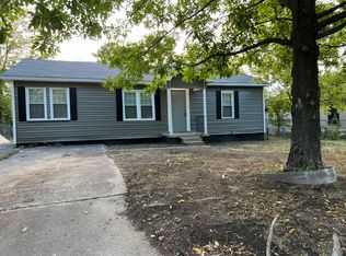 814 B St SE, Ardmore, OK 73401