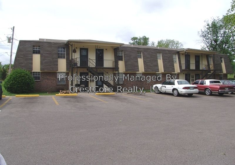 1st image of 245 Greenway St APT 17