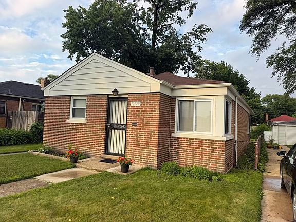 2nd image of 12529 S Loomis St