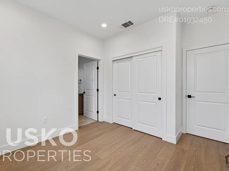 3244 X St — Photo 15