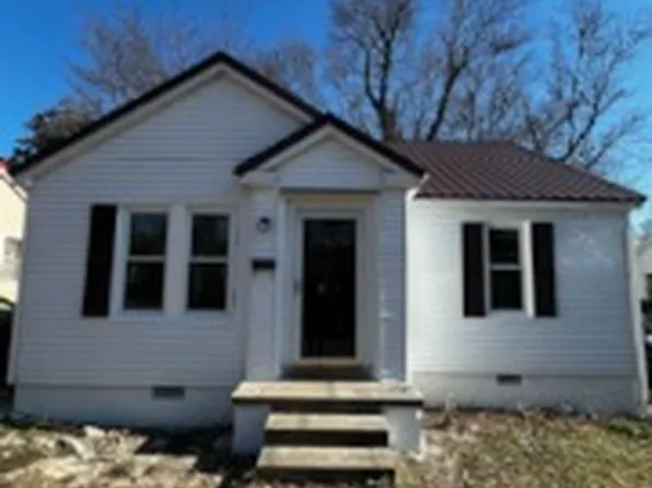 324 Victory Ave, Dyersburg, TN 38024
