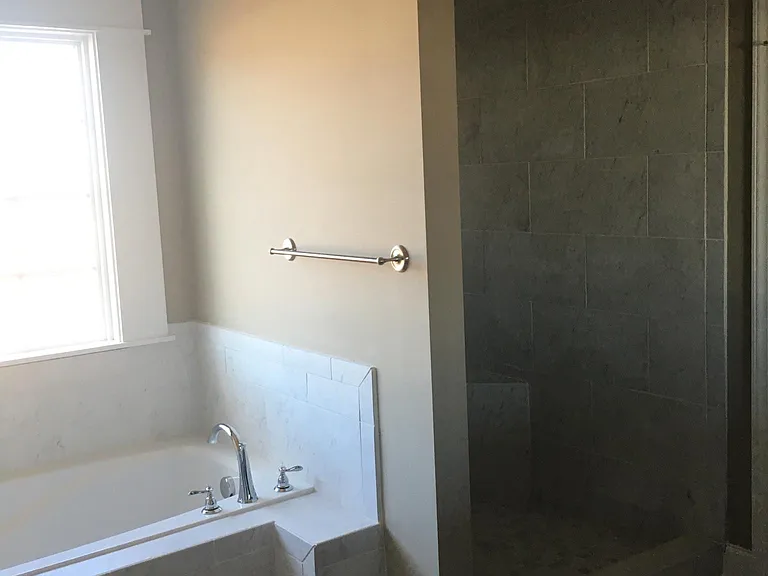 2270 Crystal Ln — Photo 12
