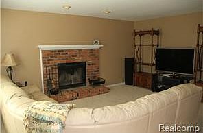 3rd image of 8738 Williamsport Dr