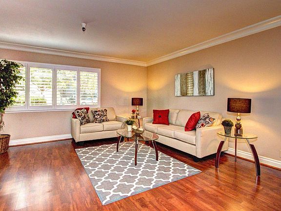 3rd image of 453 Alberto Way Unit D156