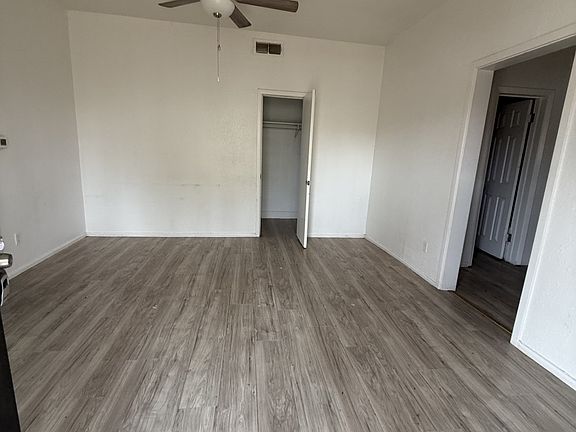 2nd image of 1911 21st St Unit B