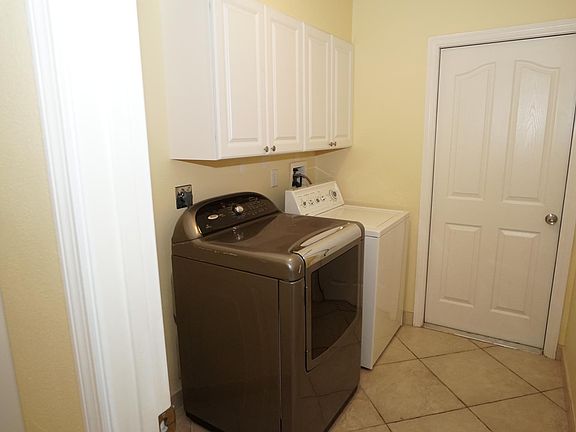 5th image of 4831 Delmonte Ave