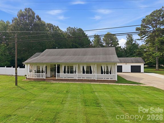 3rd image of 9552 Brief Rd