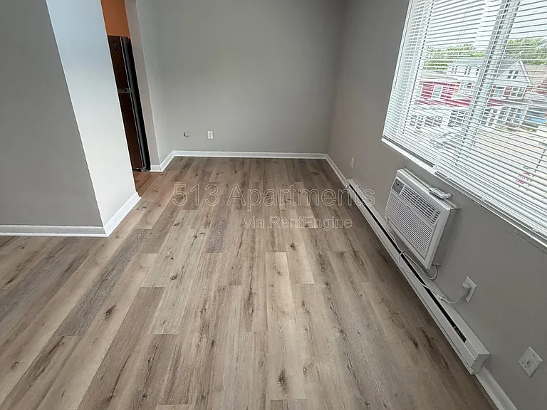 5146 Carthage Ave #9 — Photo 3