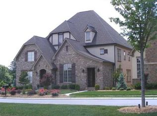 1211 Longholm Ct, Chattanooga, TN 37405