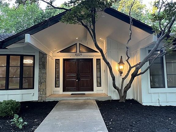 5th image of 10229 Hemlock Dr