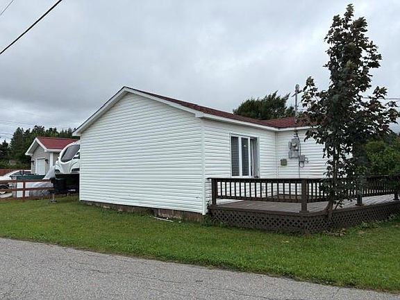 3rd image of 14 Townview Road