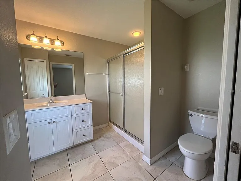 3605 Caballero Ave — Photo 9