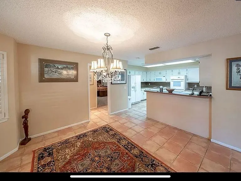 4908 Hanover Dr — Photo 6